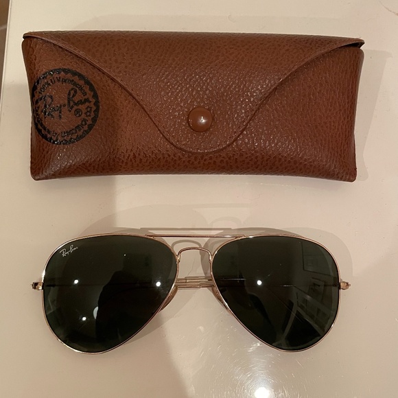 Ray-Ban Gold and Green Aviator Sunglasses - Picture 5 of 5